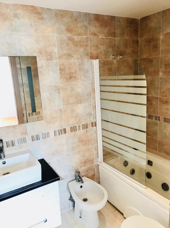 أوروبيسا ذيل مار Apartamentos Boutique Cala Blanca المظهر الخارجي الصورة